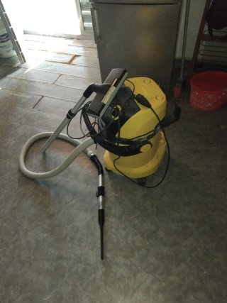 Aspiradora Industrial Amarilla