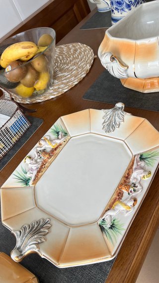 Sopera de porcelana estilo Rococó -OBRARTE-