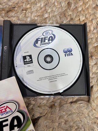 FIFA 2000 - PS1 PAL