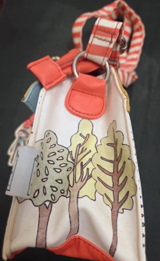 Bolso Casa de Jengibre con Adornos