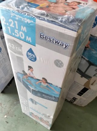 Piscina Bestway Tubular Infantil 221x150x43