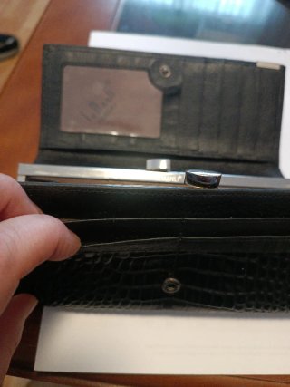 Cartera TUMI Negra de piel