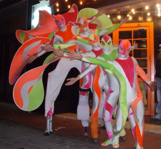 NEONIX Vestuario Fluorescente Espectáculos