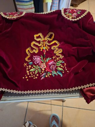Traje joya goyesca contrabandista