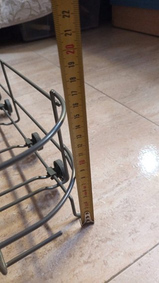 Cesto y bandejas lavavajillas Marca Aeg