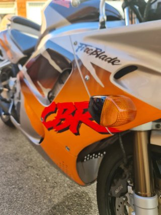 Honda CBR900RR Fireblade Urban Tiger