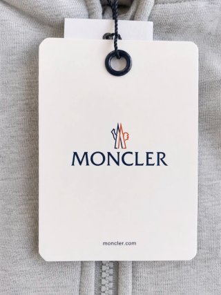 Moncler Zip Hoodie Gris