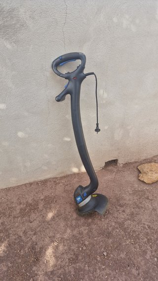 Cortabordes eléctrico