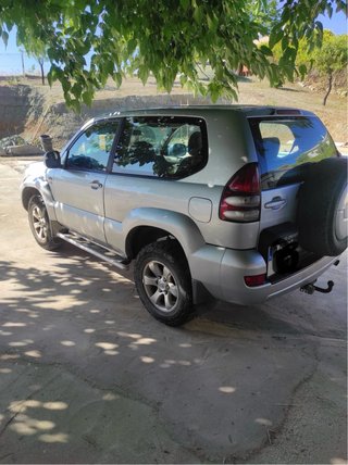 Toyota Land Cruiser 2003
