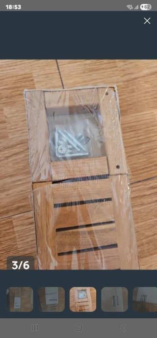 Estantería de madera Ikea