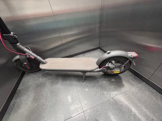 Xiaomi Electric Scooter 4.  Patinete eléctrico.