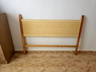 Cabecero de madera