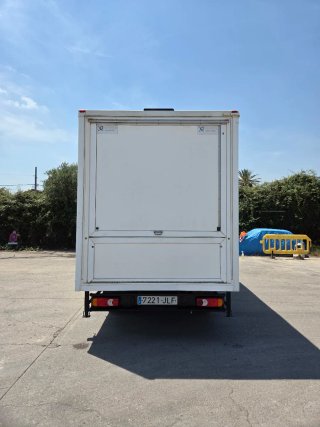 Renault Trucks Maxity 140 DXI 2015