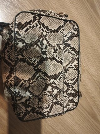 Bolso estampado serpiente