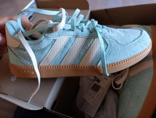 Zapatillas Adidas Mujer Azul y Beige