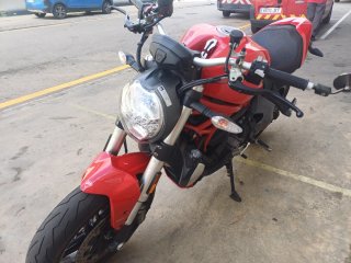 Ducati Monster 1200