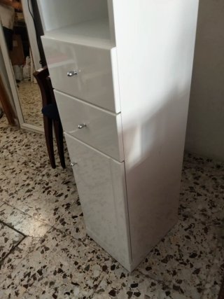 Mueble de baño blanco