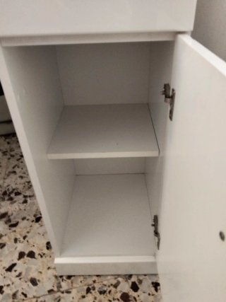 Mueble de baño blanco