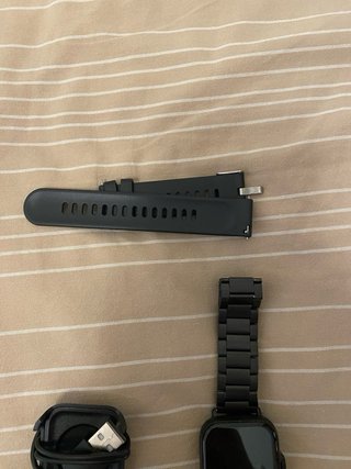 Smartwatch y 3 Auriculares