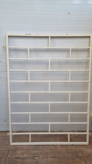 Reja de ventana blanca