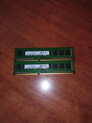 2x Samsung DDR3 4GB RAM