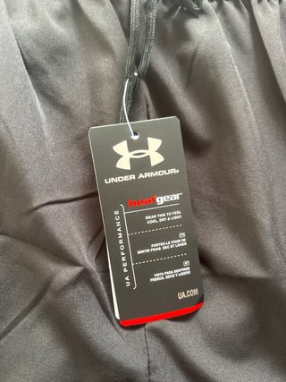 2 pantalones cortos deportivos Under Armour negros
