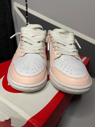Nike Dunk Low Rosa e Bianco