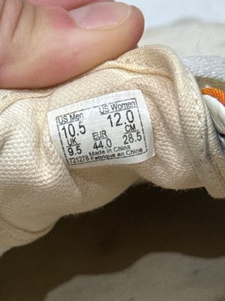 Vans Beige con Llama Talla 44
