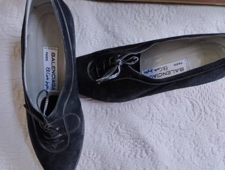 Zapatos Balenciaga Ante Negro Tacón Abotinado