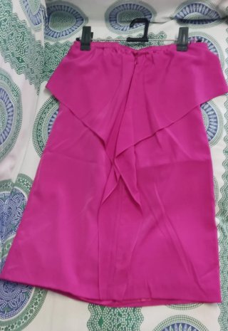 Vestido corto fiesta volante fucsia