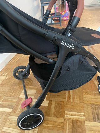 Silla de paseo Lionelo negra