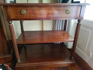 Mueble tv de madera maciza con cajón