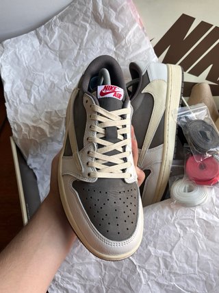 Jordan 1 Low OG Travis Scott (Reverse Mocha ) 2021