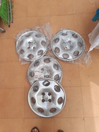 Tapacubos Renault Megane 15 Nuevos