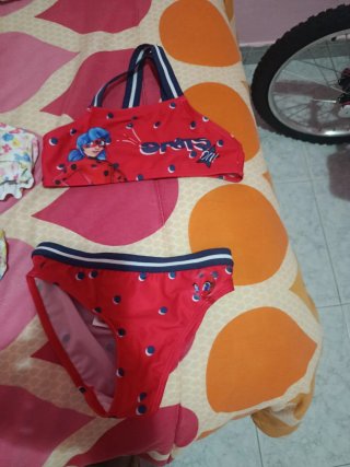 Bikini niña 4 años Ladybug