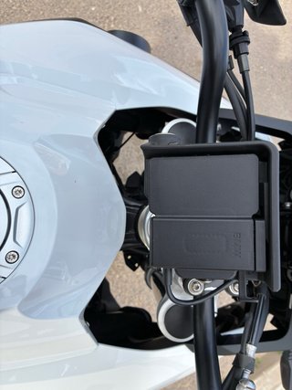 BMW F750 GS Blanca - Moto Aventura