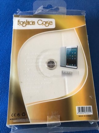 Funda para iPad color crema