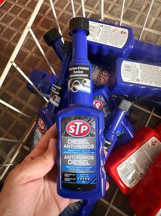 Se vende productosa automoción