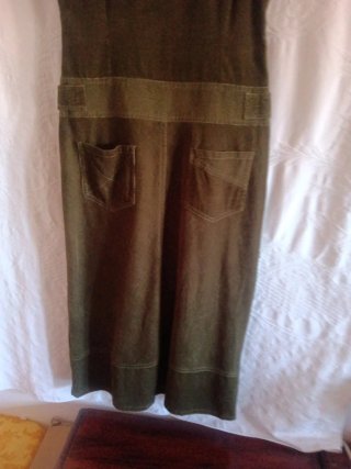 Vestido de pana verde oliva