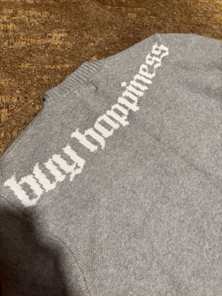 Sudadera gris streetwear