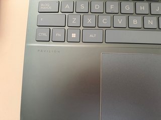 HP Pavilion Plus Laptop Gris como nuevo