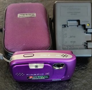 Cámara Fujifilm FinePix Z30 Morada SIN BATERIA de Segunda mano por
