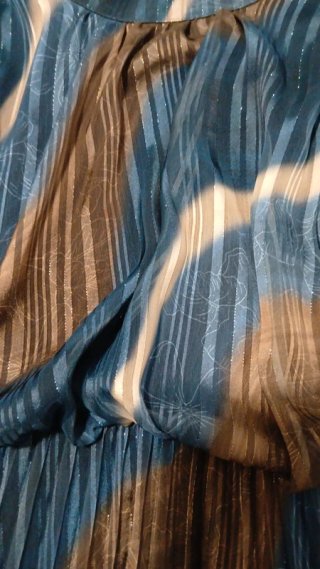 Vestido de ceremonia azul y marrón