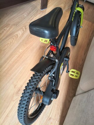 Bicicleta Infantil B'TWIN 500 16 Dark Hero
