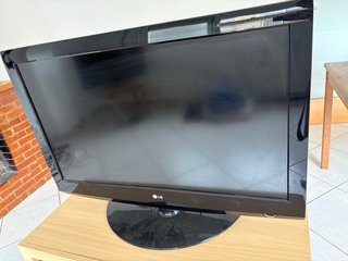 Televisor LG Negro