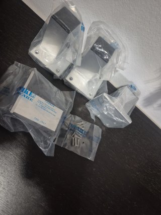 4 Patas de 8cm para mueble