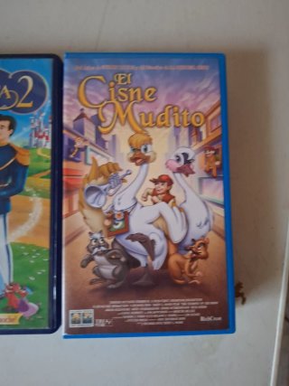 DVD La Cenicienta 2 y El Cisne Mudito