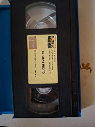 DVD La Cenicienta 2 y El Cisne Mudito