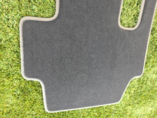 Parasoles MvT7 y Alfombrilla delantera y trasera