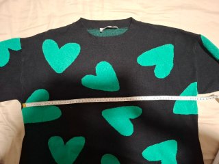 Jersey Negro Corazones Verdes Talla L